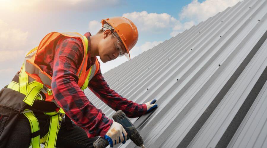 Expert tile roof repair services in New Holland, IL